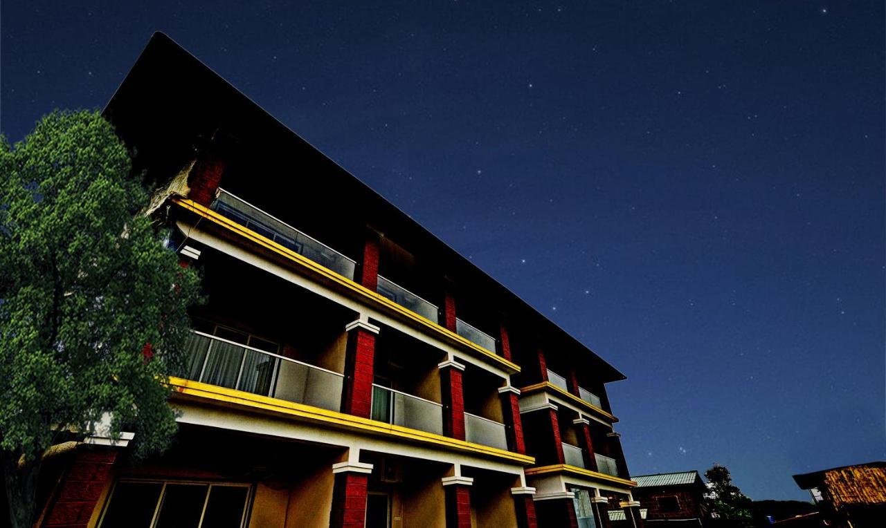 Treebo Trend Khushi River Side Retreat Hotel Mahabaleshwar Exterior photo